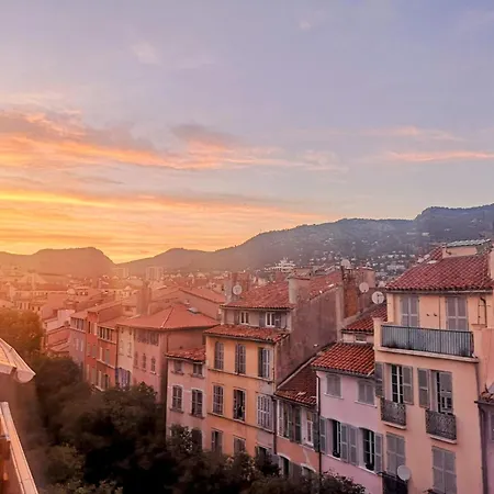 Inside Apartamento Toulon